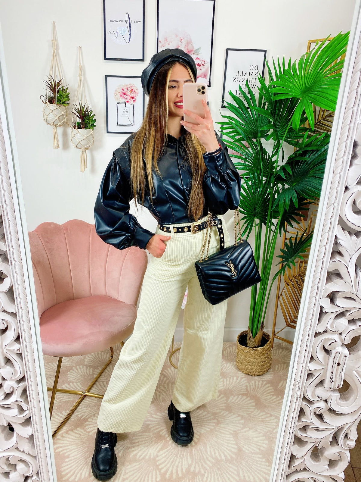 Camicia in ecopelle con manica larga arricciata