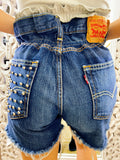 Short Vintage Levi’s jeans scuro con borchie argento