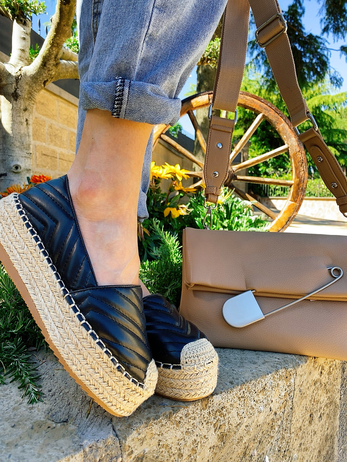 Espadrillas in eco-pelle nere