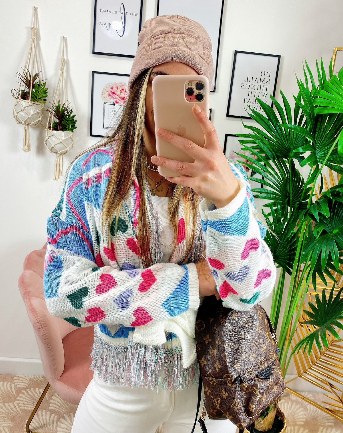 Cardigan corto con cuori