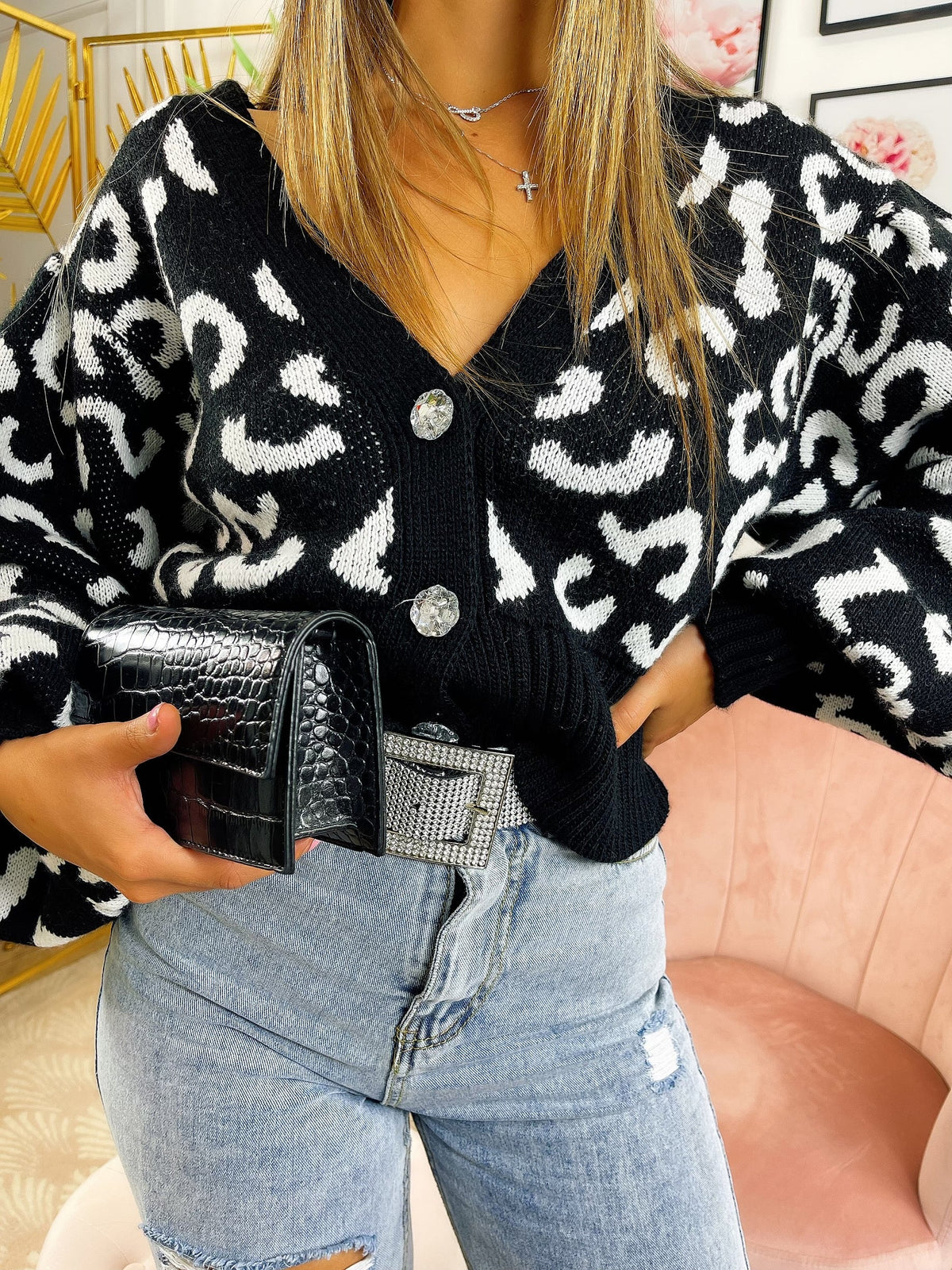Cardigan maculato Nero con gioiello