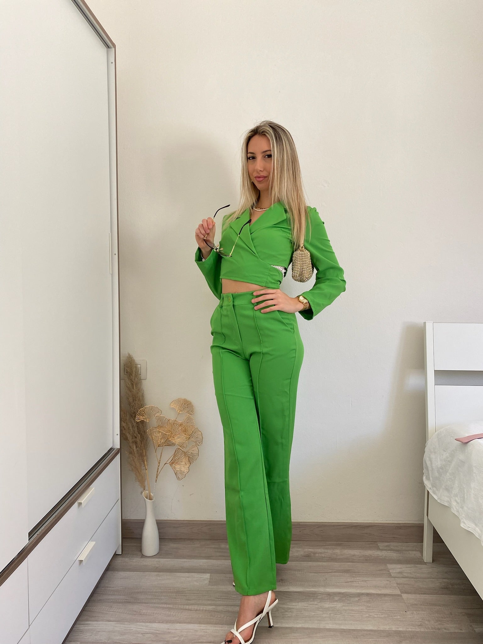 Completo top e pantalone verde