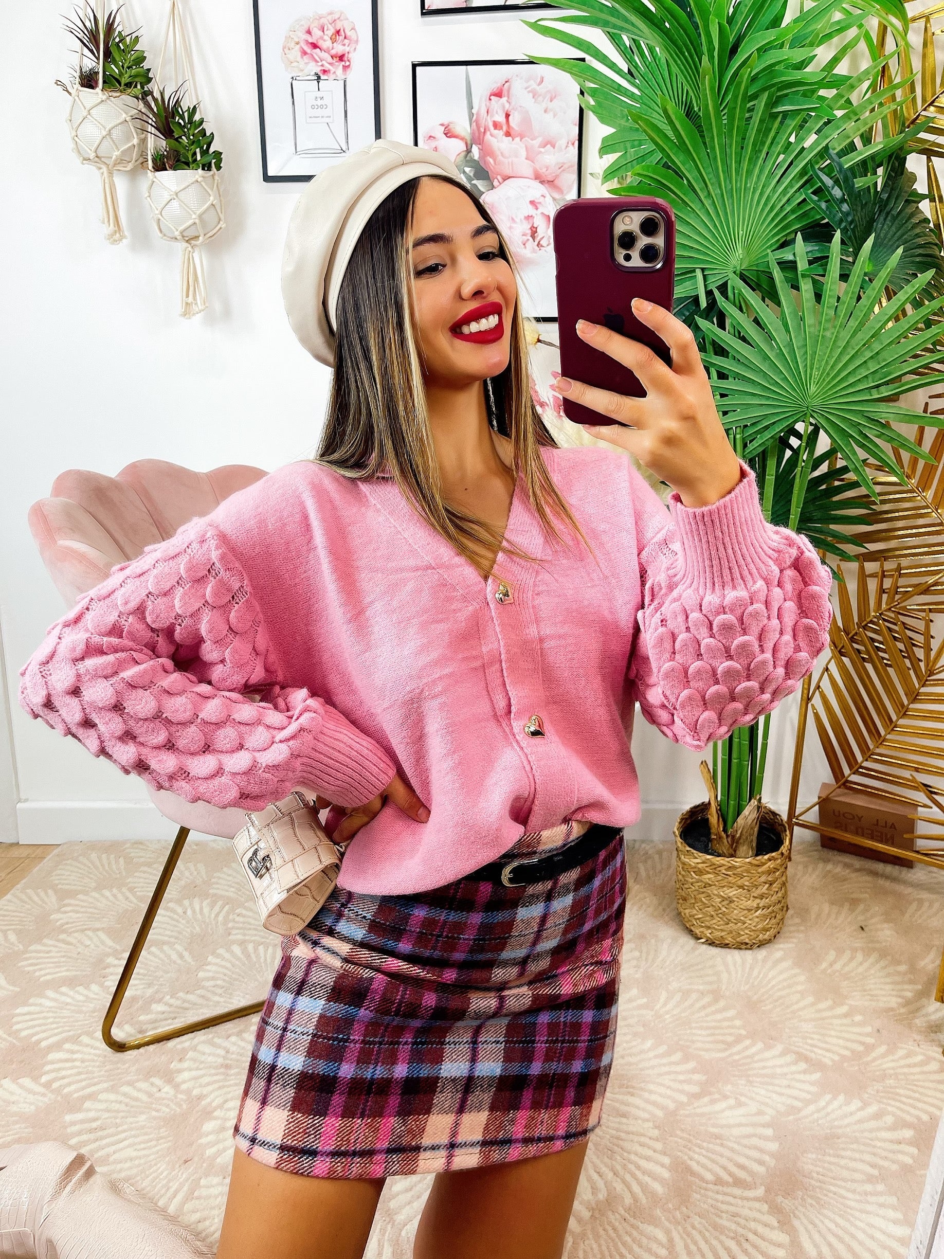 Maglione con onde e bottoni gioiello Rosa
