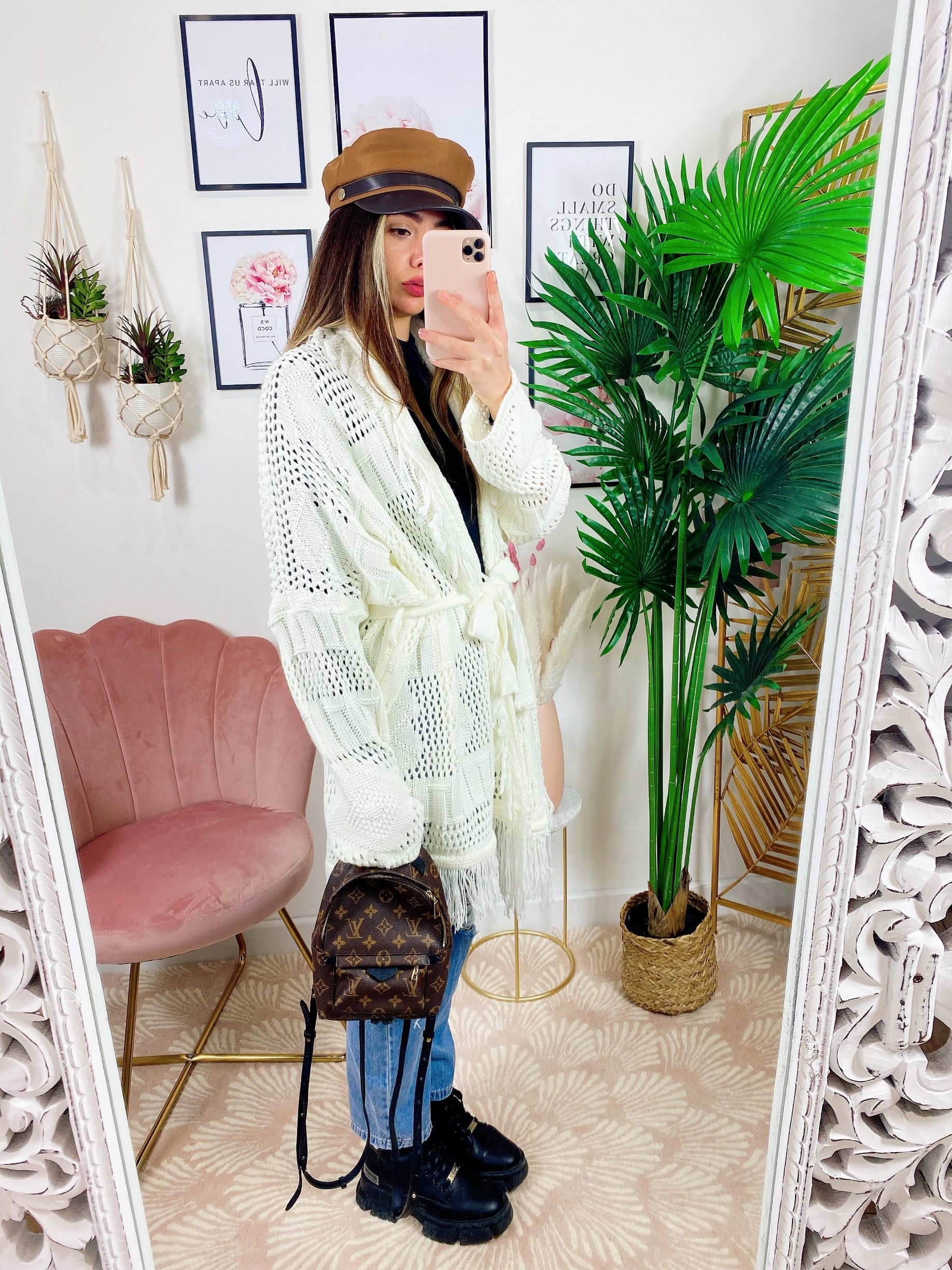 Cardigan sfrangiato bianco
