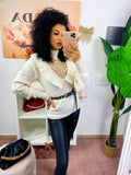 Maglioncino bianco con pizzo e scollo