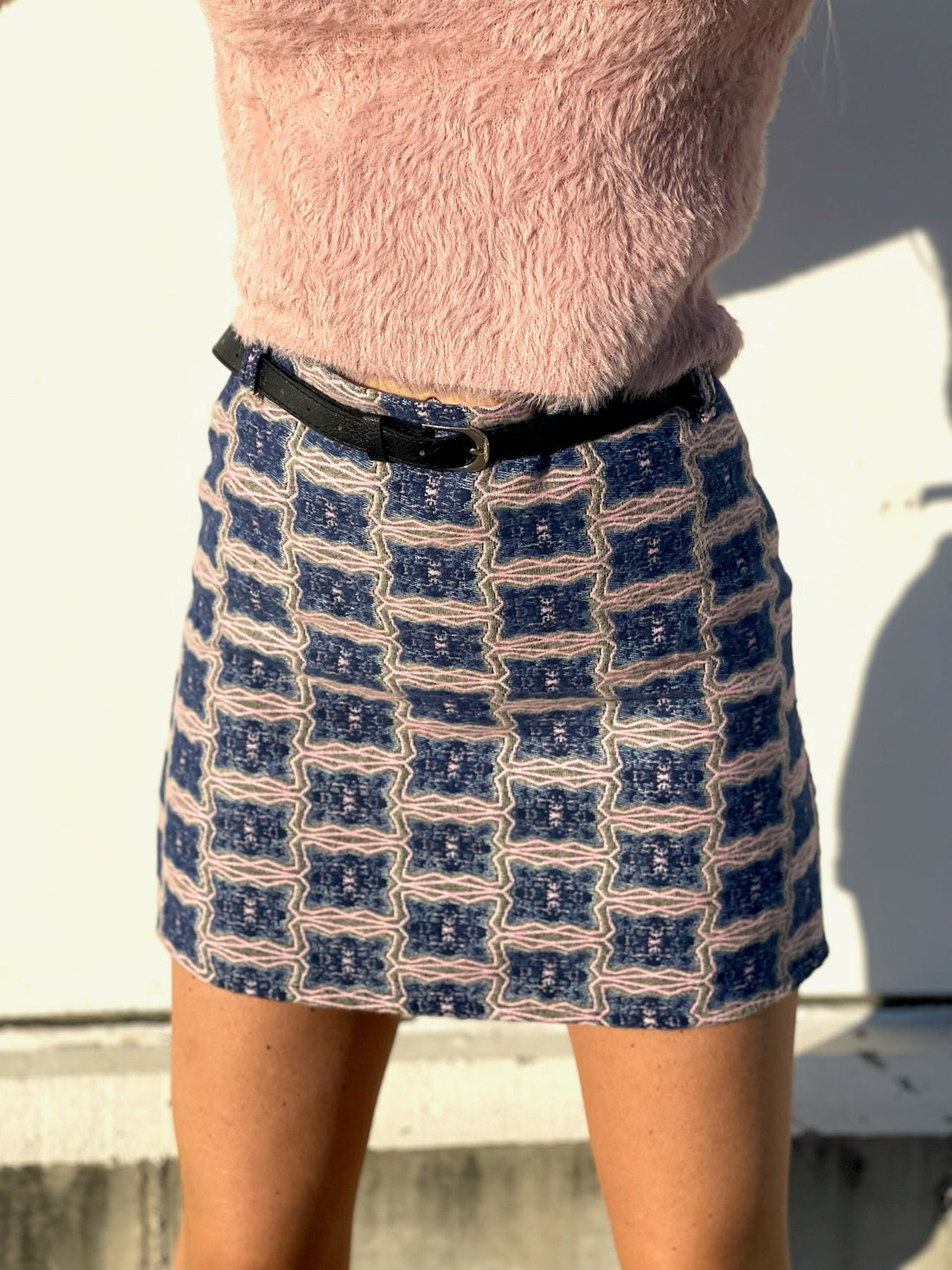 Gonna in tweed dettaglio rosa celeste
