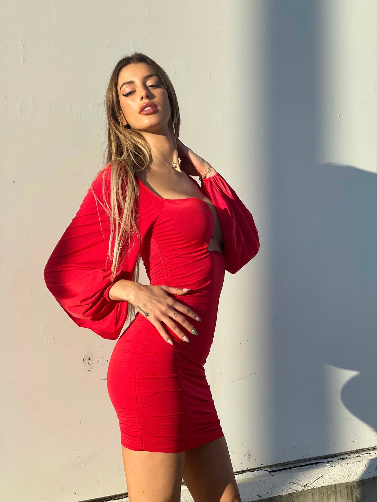 Abito sensual manica lunga rosso