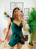 Abito corto verde bottiglia con gonna incrociata