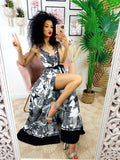 Abito con maxi spacco  bianco e nero con fusciacca