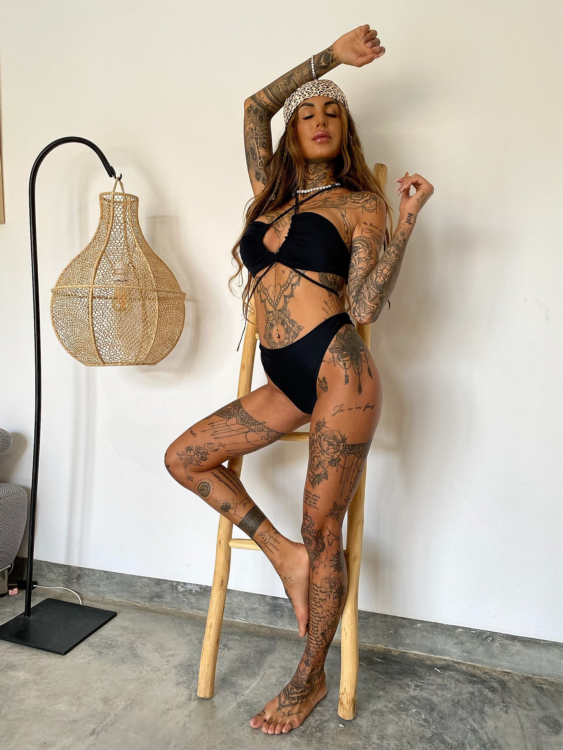 Bikini con incroci Nero