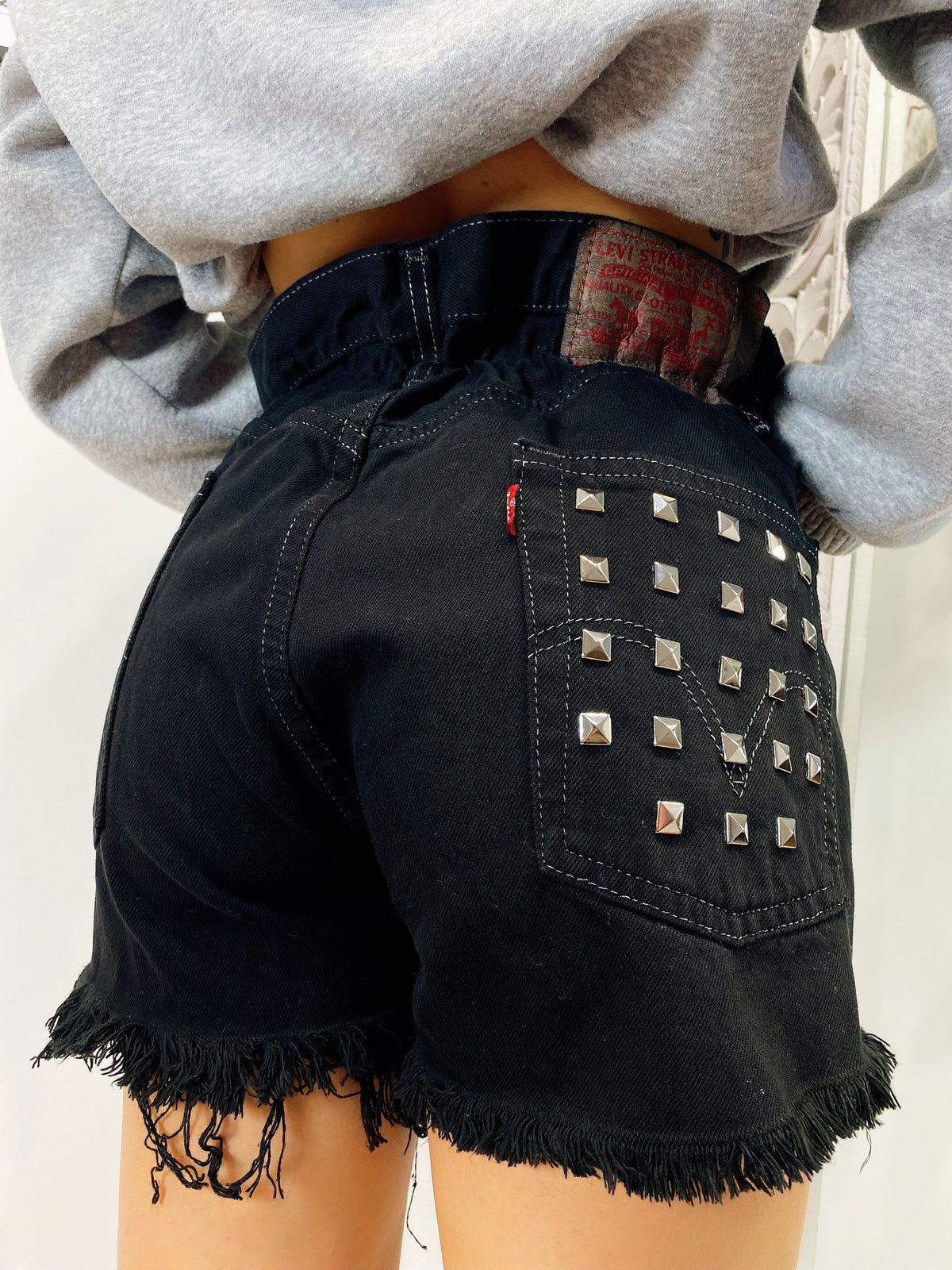 Short Levi’s Vintage con Borchie Nero