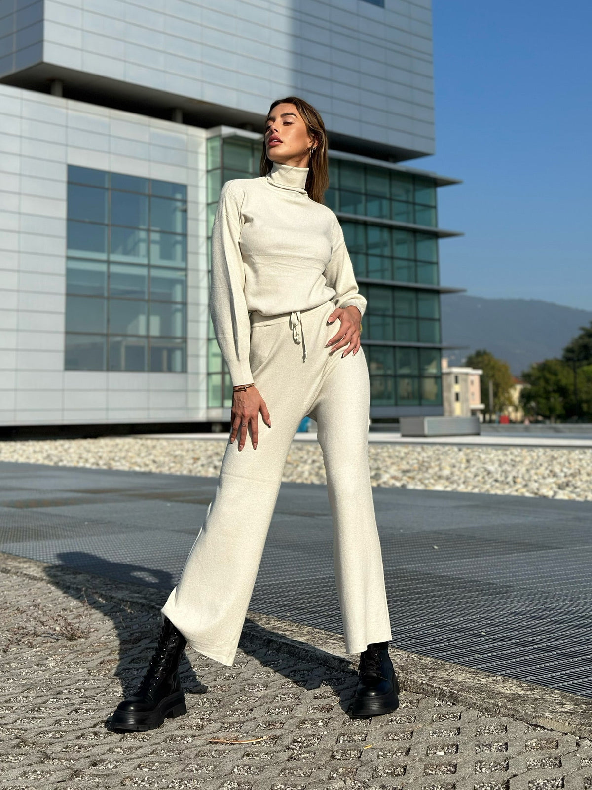Completo Maglia e pantalone quality beige