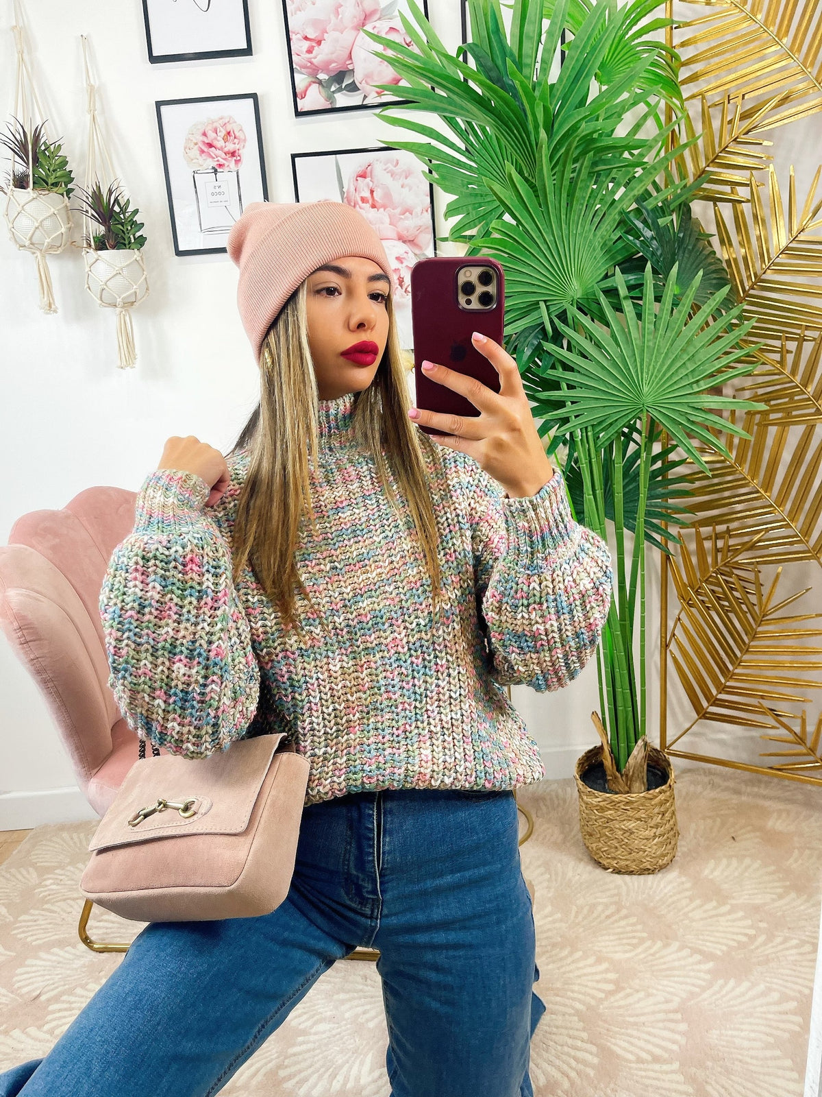 Maglione coloratissimo dettaglio celeste