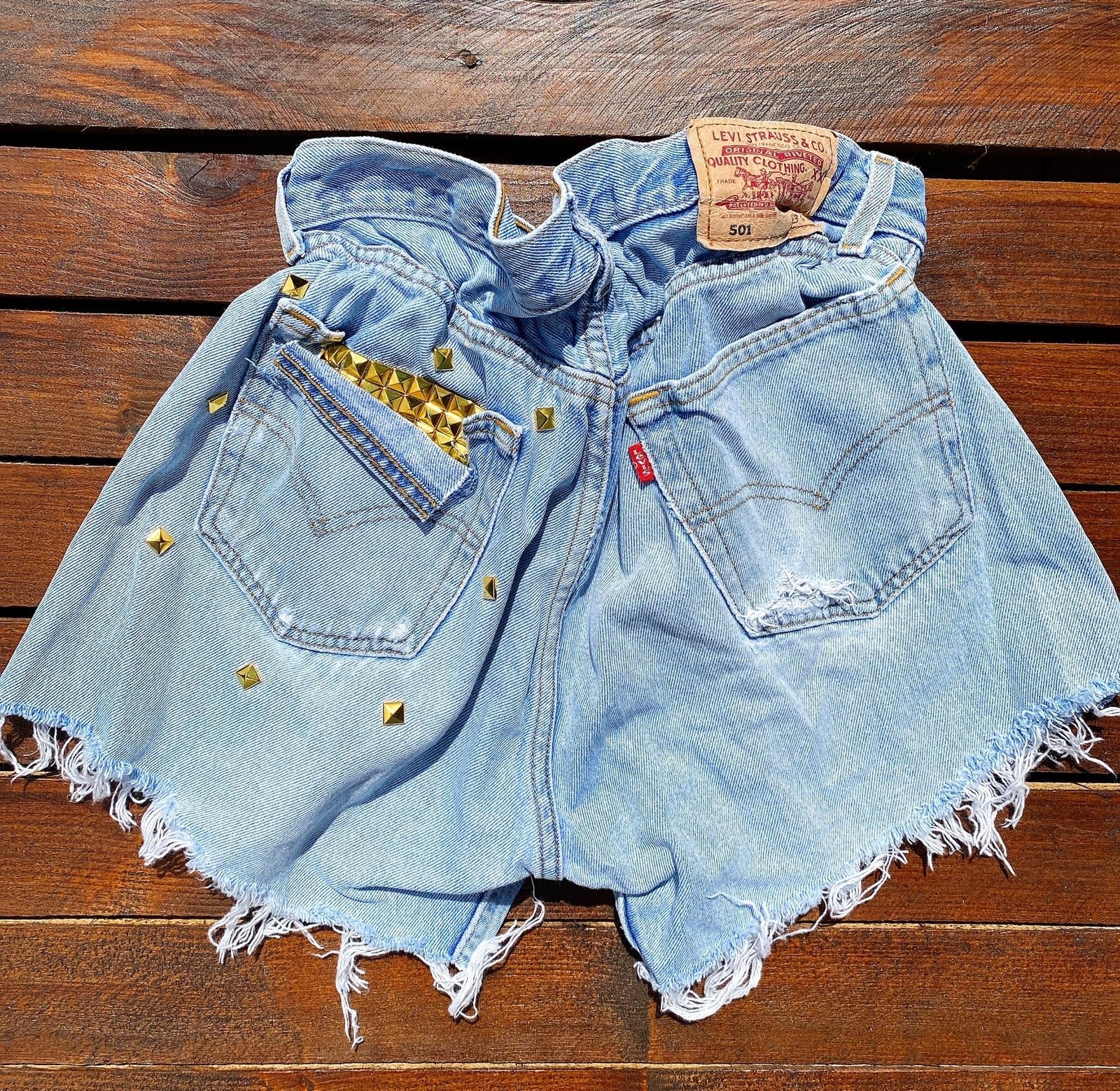 Short Vintage Levi’s basic chiaro