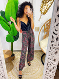 Pantalone con fiorellini e cinturina