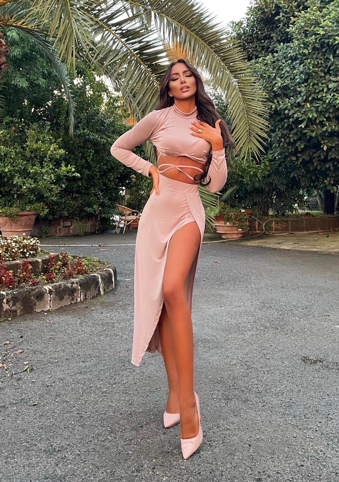 Completo rosa polvere top e gonna Anastasia
