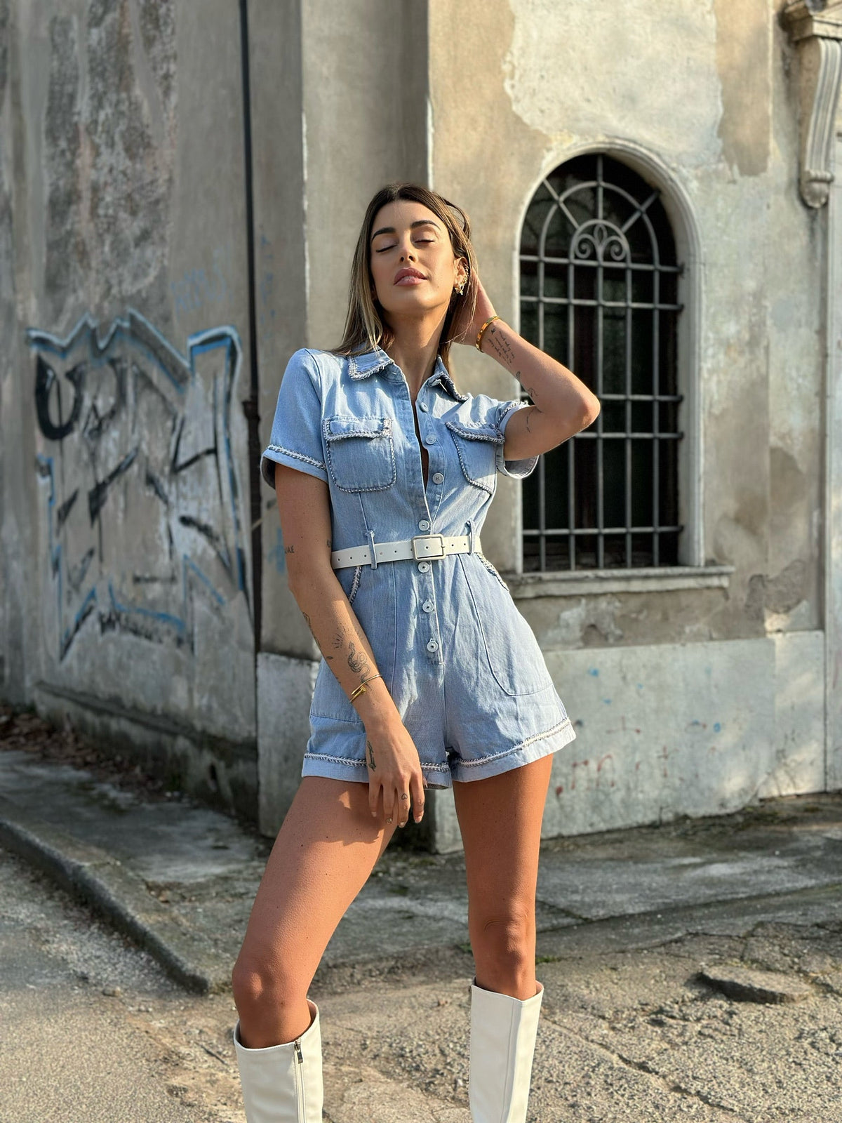 Tutina in jeans con cintura