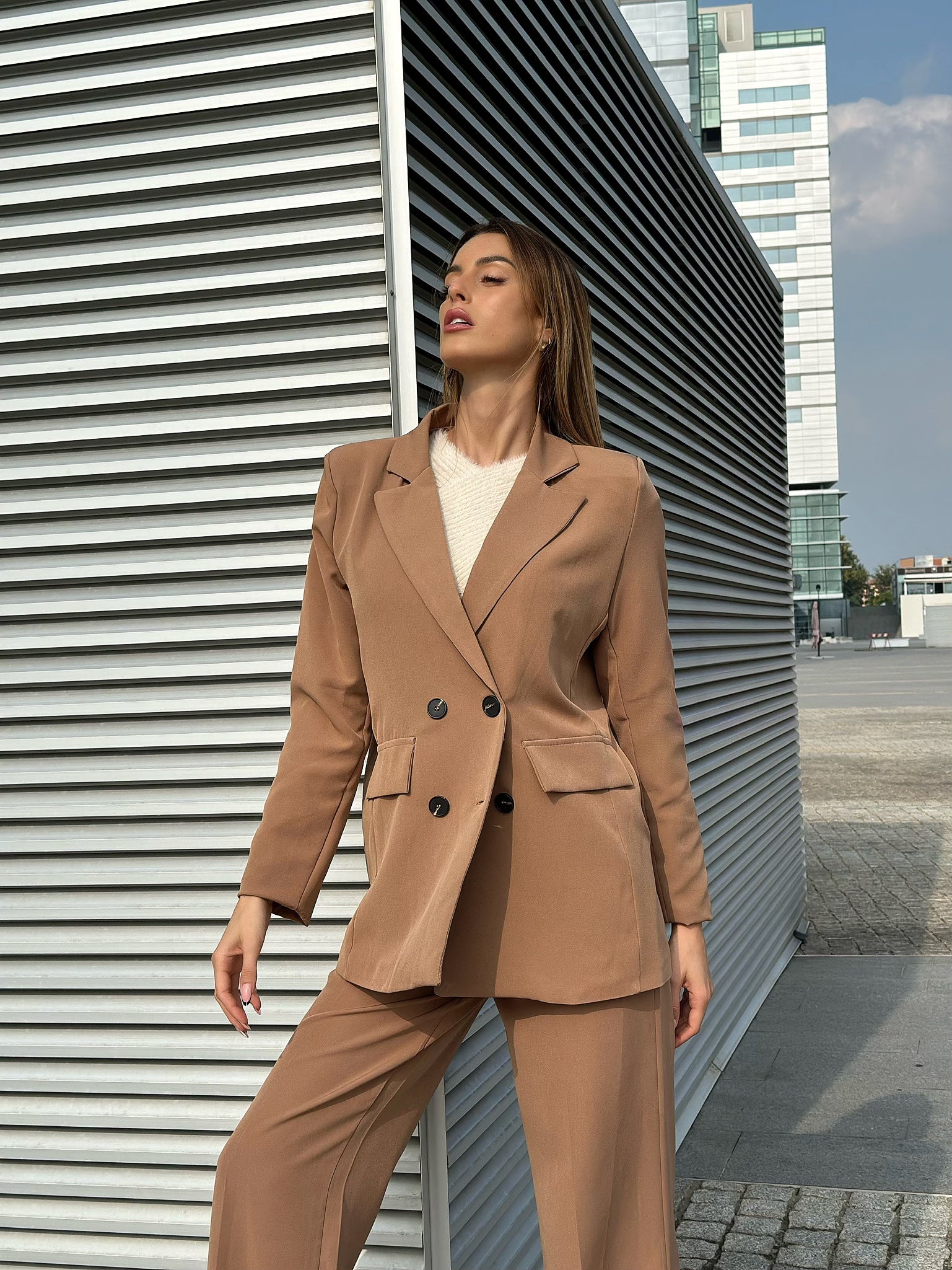 Completo giacca e pantalone Camel