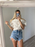 Camicia bianca con pizzo