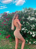 Abito aderente incrocio sul collo nude