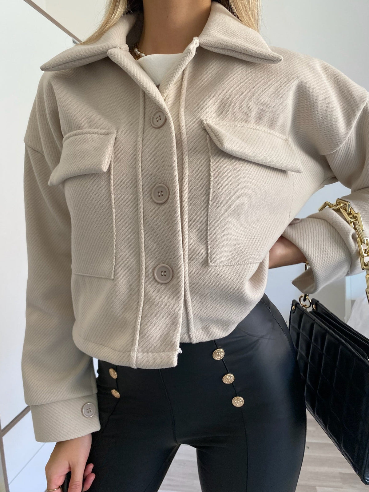 Giacchina crop beige