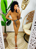 Abito midi a collo alto camel