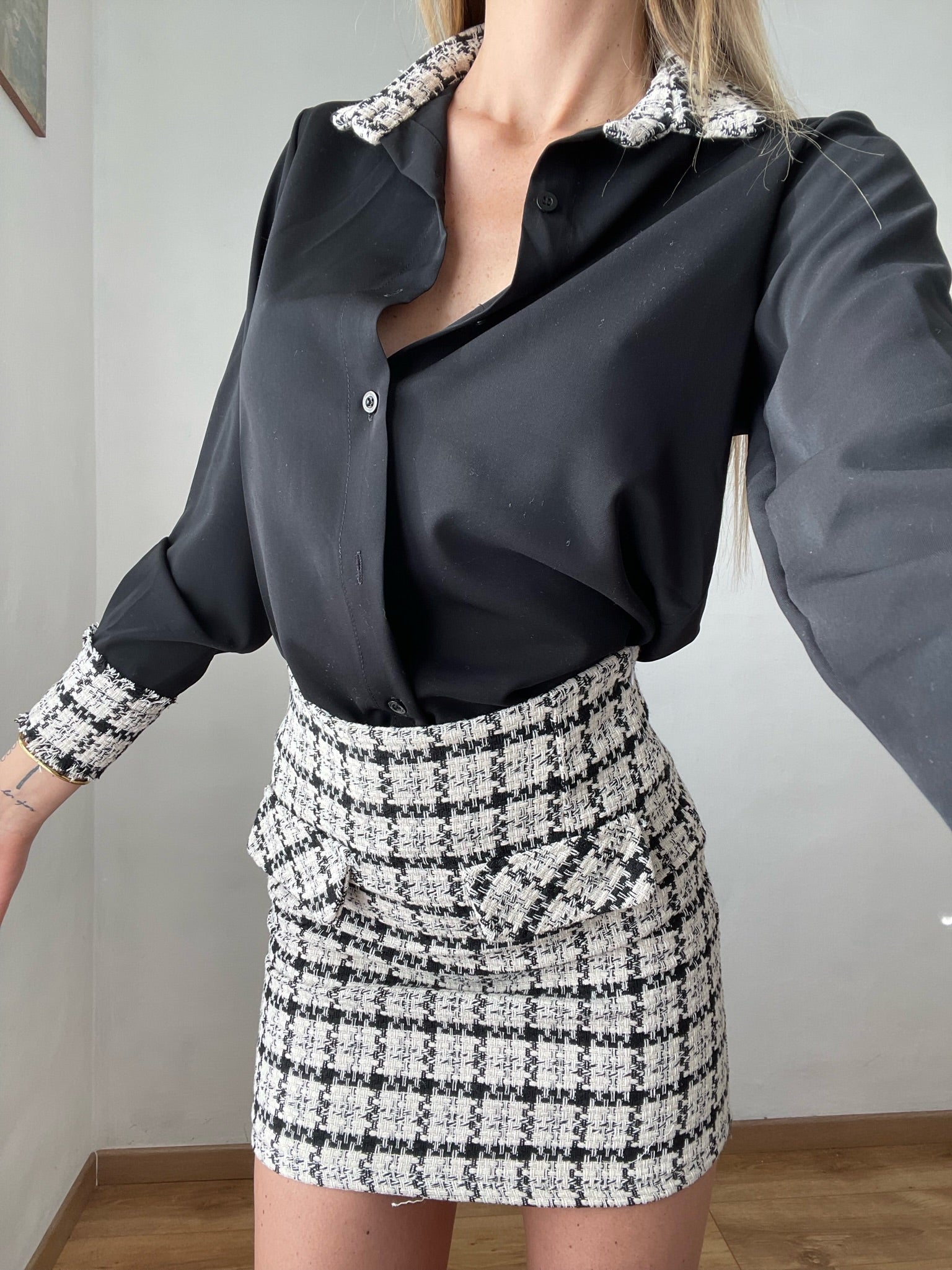 Gonna in tweed dettaglio nero