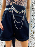Short in jeans con marsupio e catena Nero