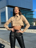 Camicia crop beige con taschino