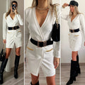 Blazer bianco con catene oro