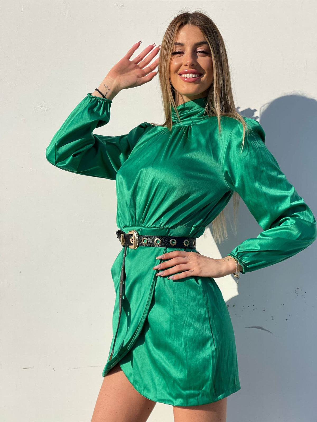 Abito in raso verde smeraldo