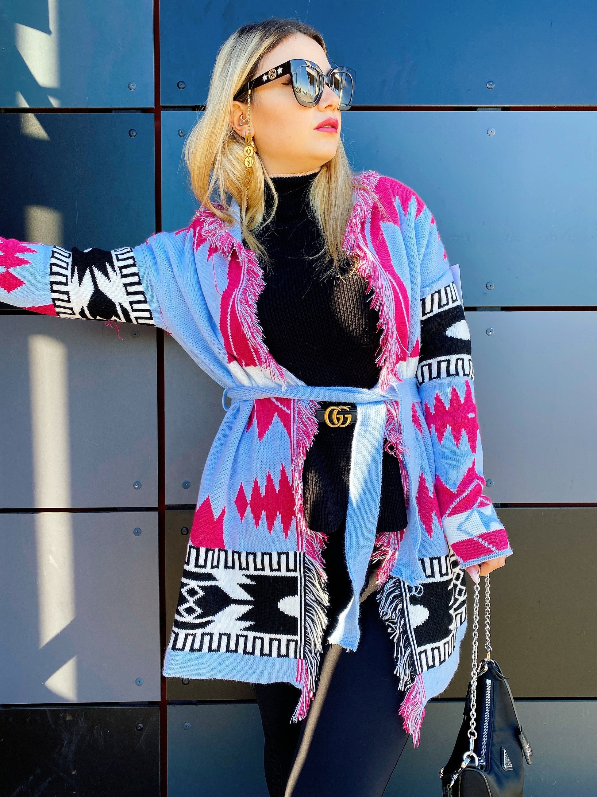 Cardigan Fuxia con frange e cinta