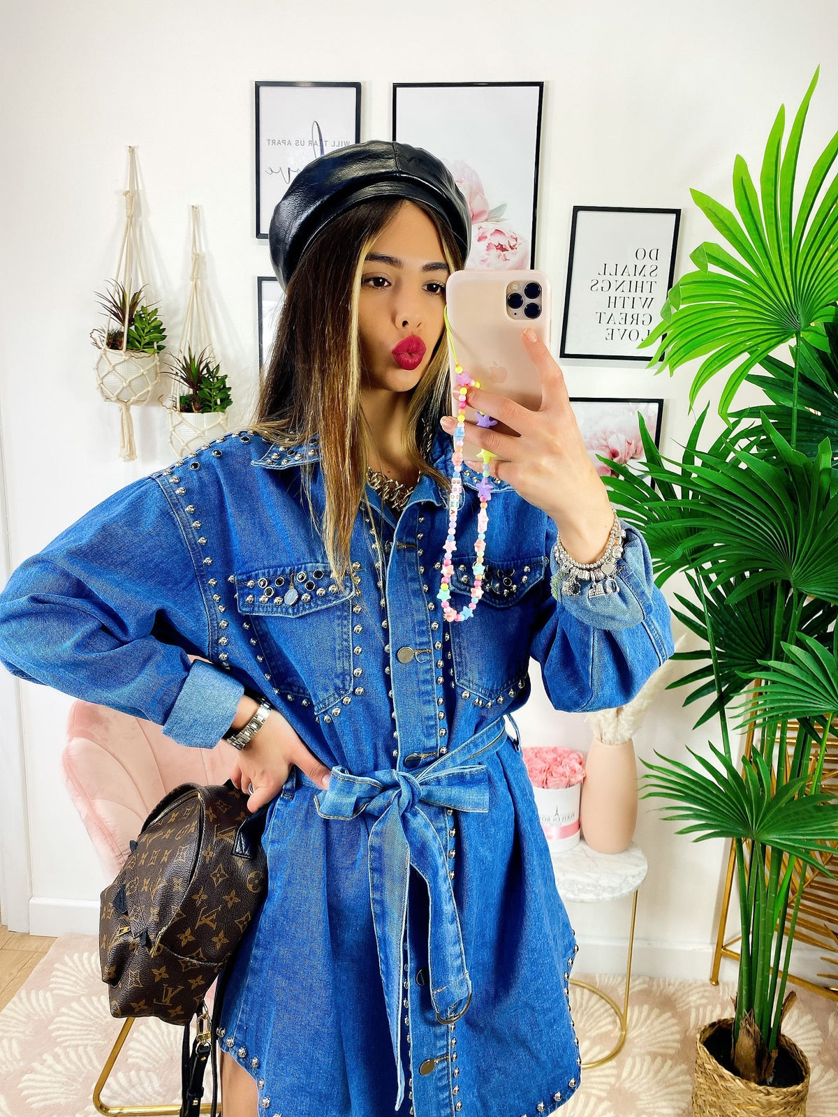 Abito Denim con borchie