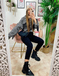 Jeans con borchie posteriori Nero