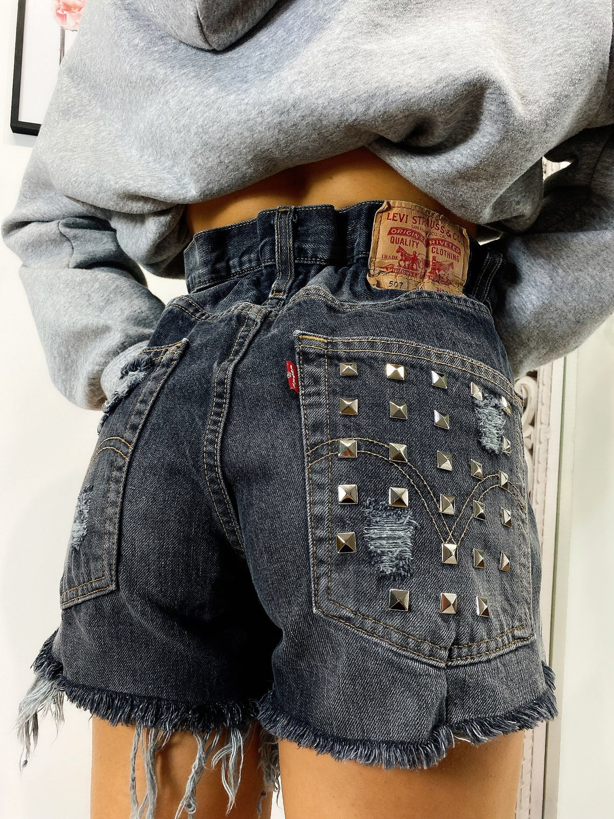Short Levi’s Vintage con Borchie bagno grigio scuro