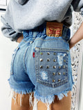 Short Levi’s Vintage bagno medio con borchie