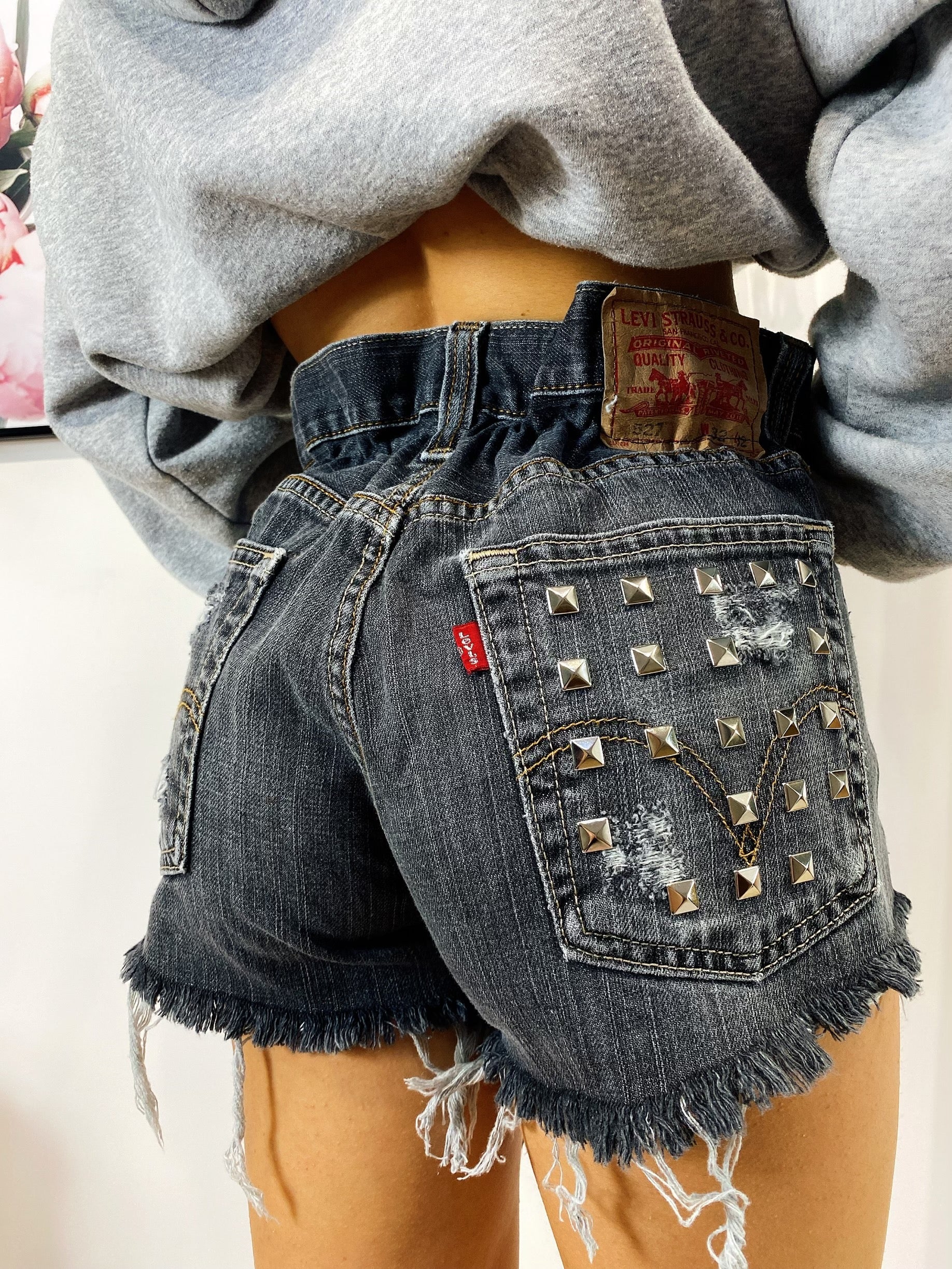 Short Levi’s Vintage con Borchie bagno grigio scuro