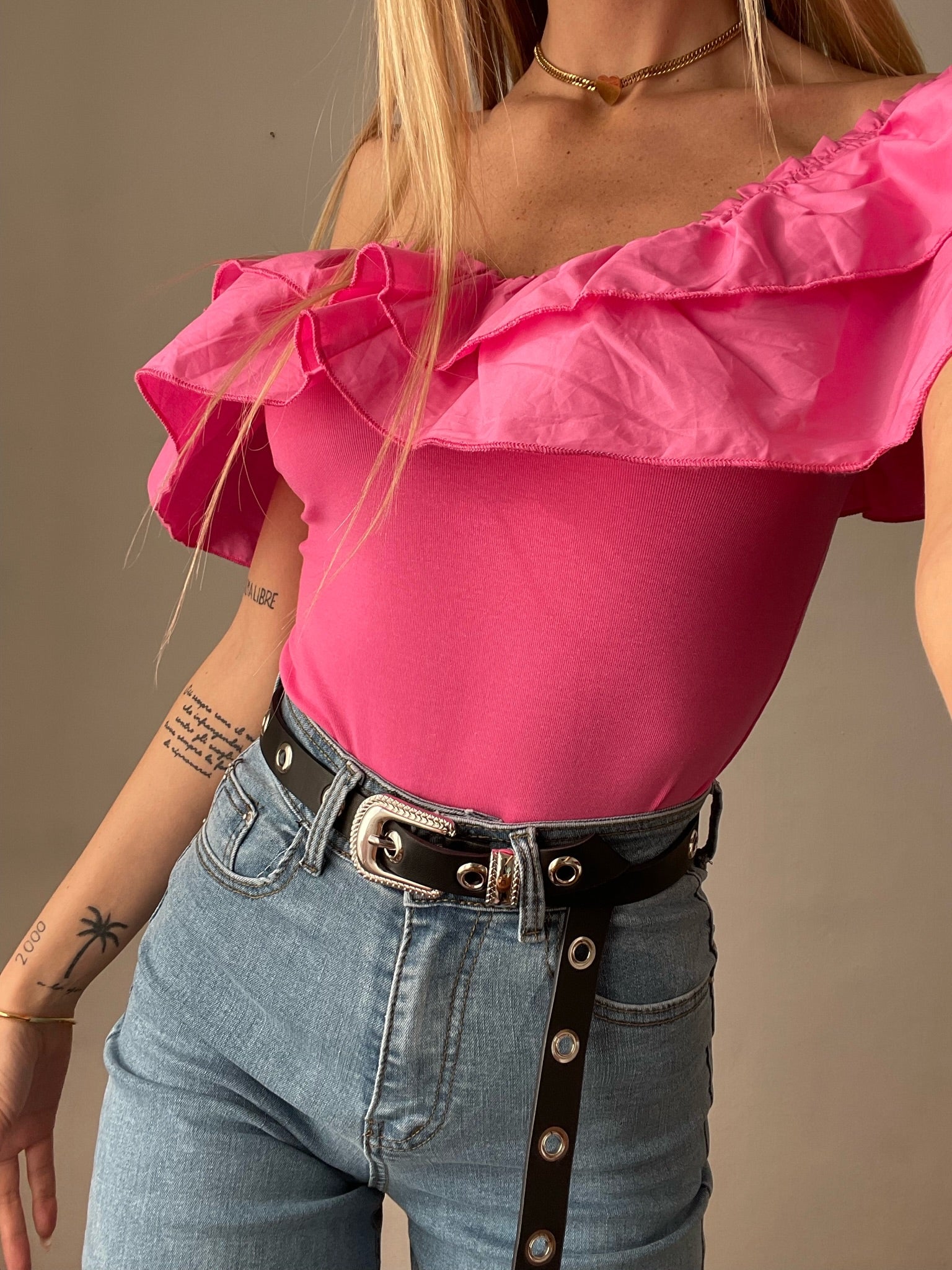 Body scollo a barchetta con Rouches Fuxia