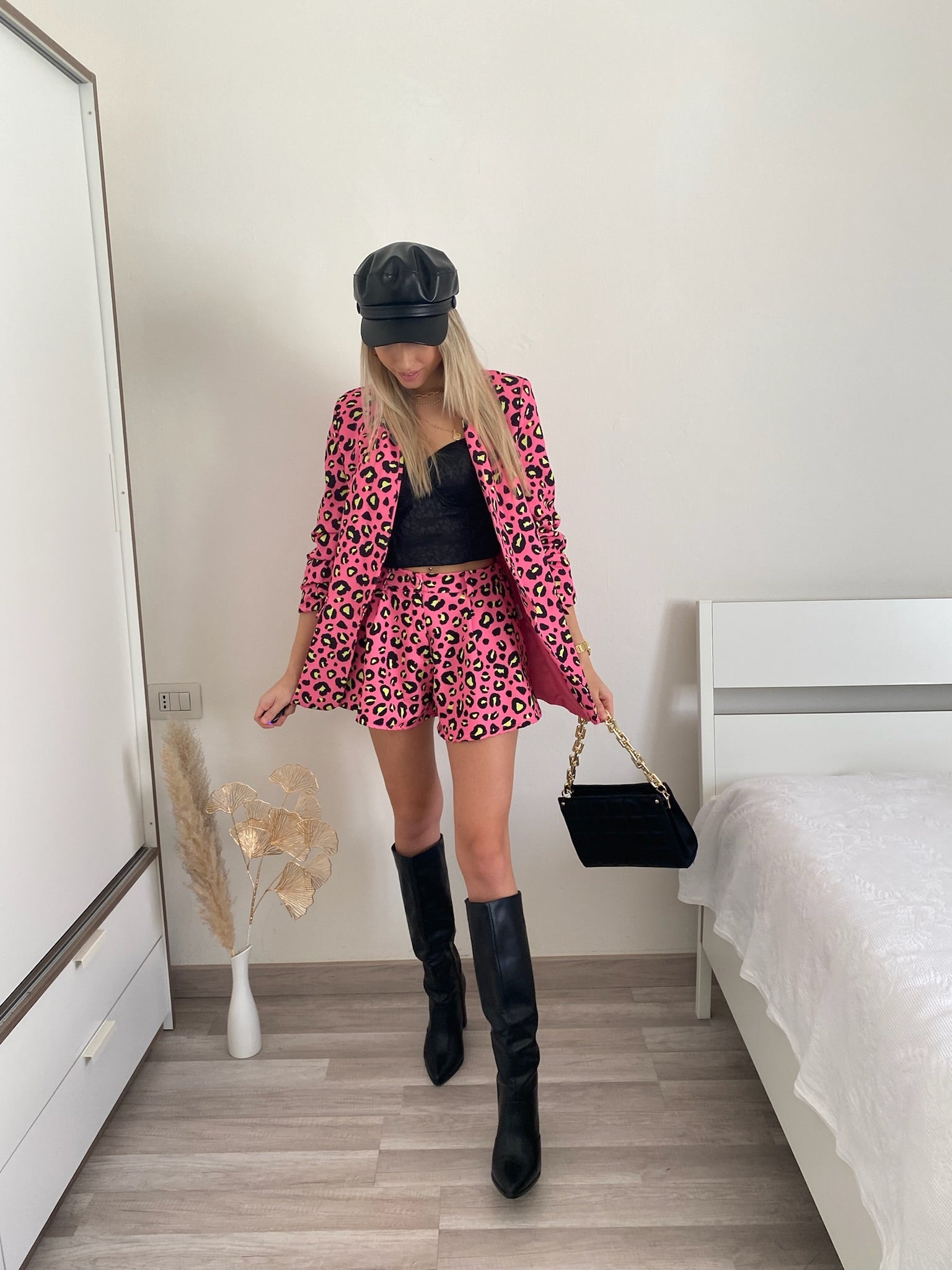 Completo giacca e Short maculato Fuxia