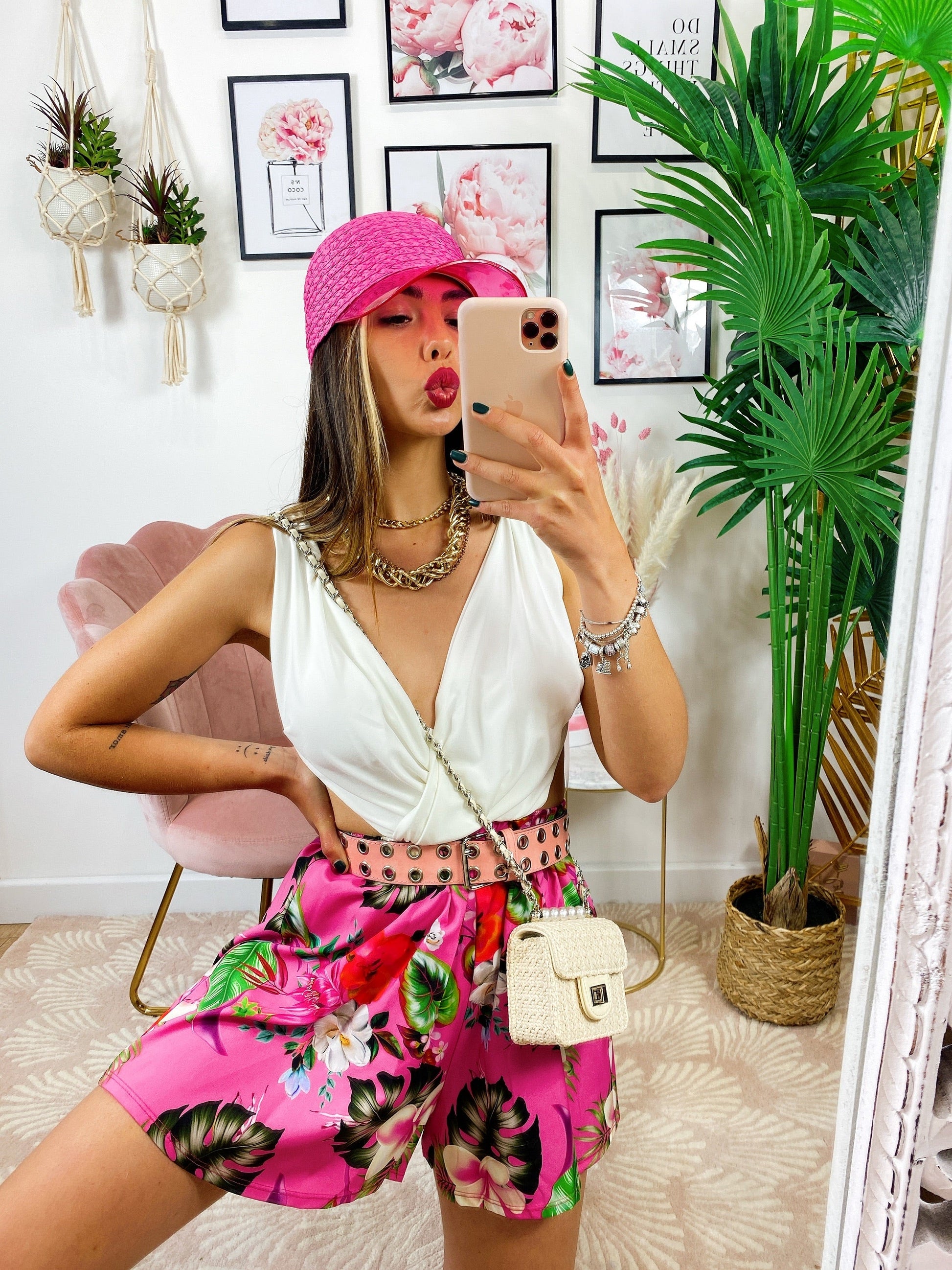Tutina con pantaloncino a fiori