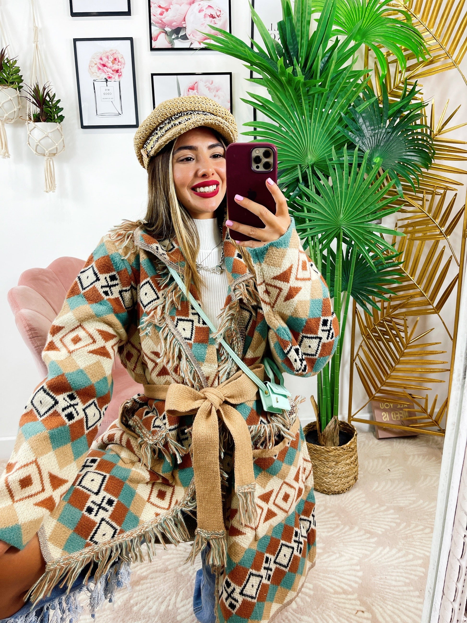 Cardigan lungo con frange colori tenui dettaglio verdeacqua