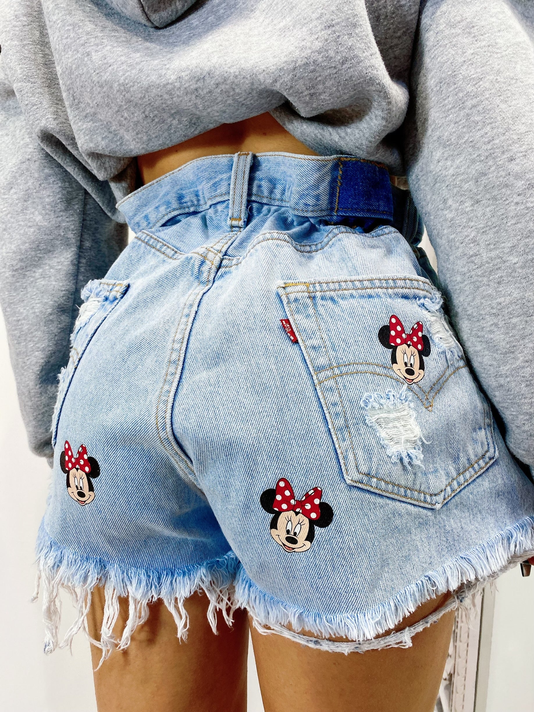Short Levi’s Vintage stampa topolina e strappi