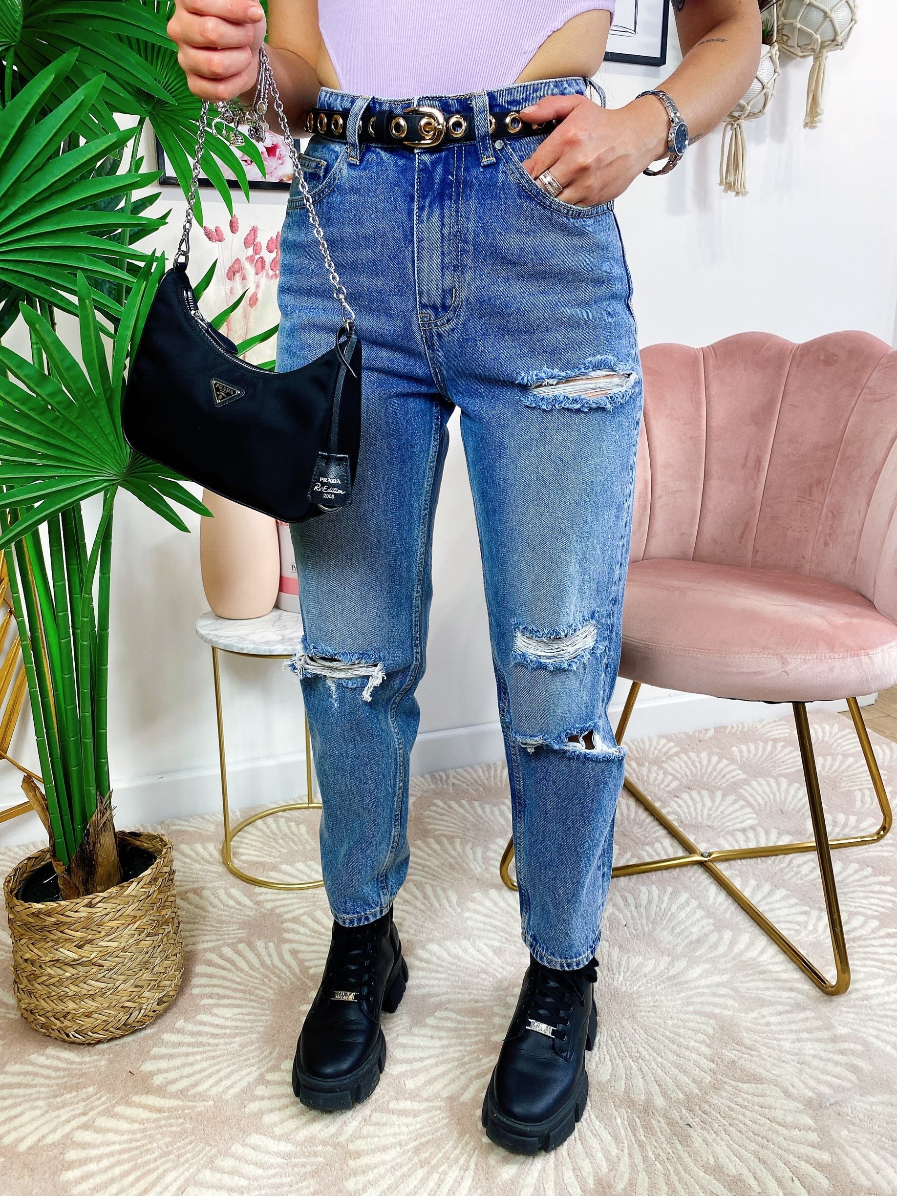 Jeans con strappi manfit