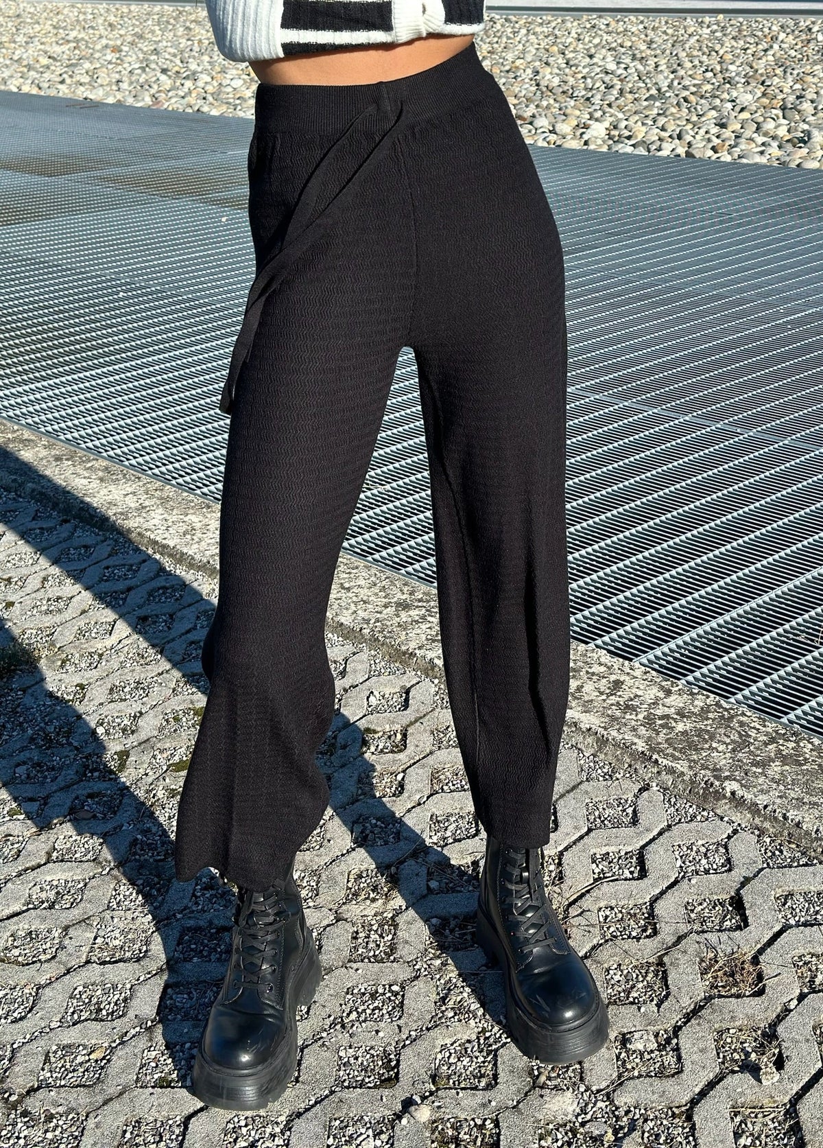 Pantalone di lana ampio nero