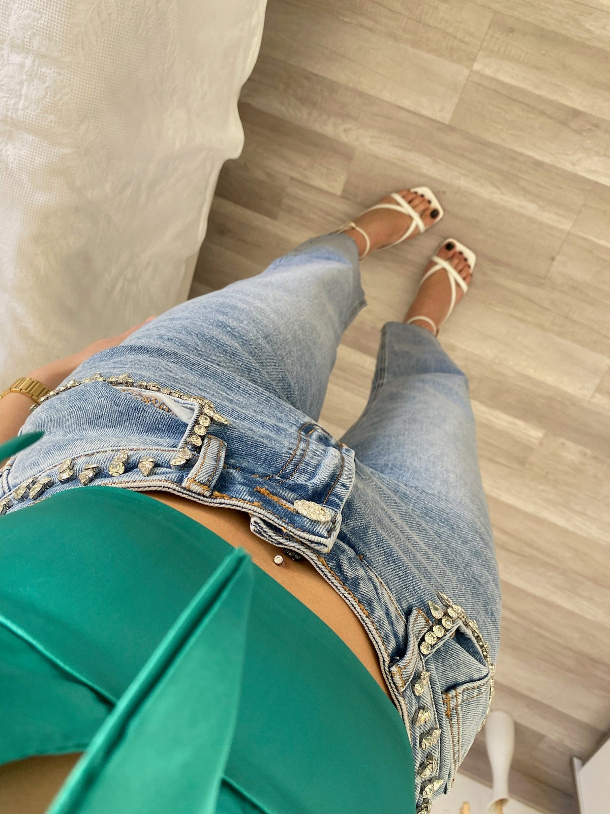 Jeans con strass