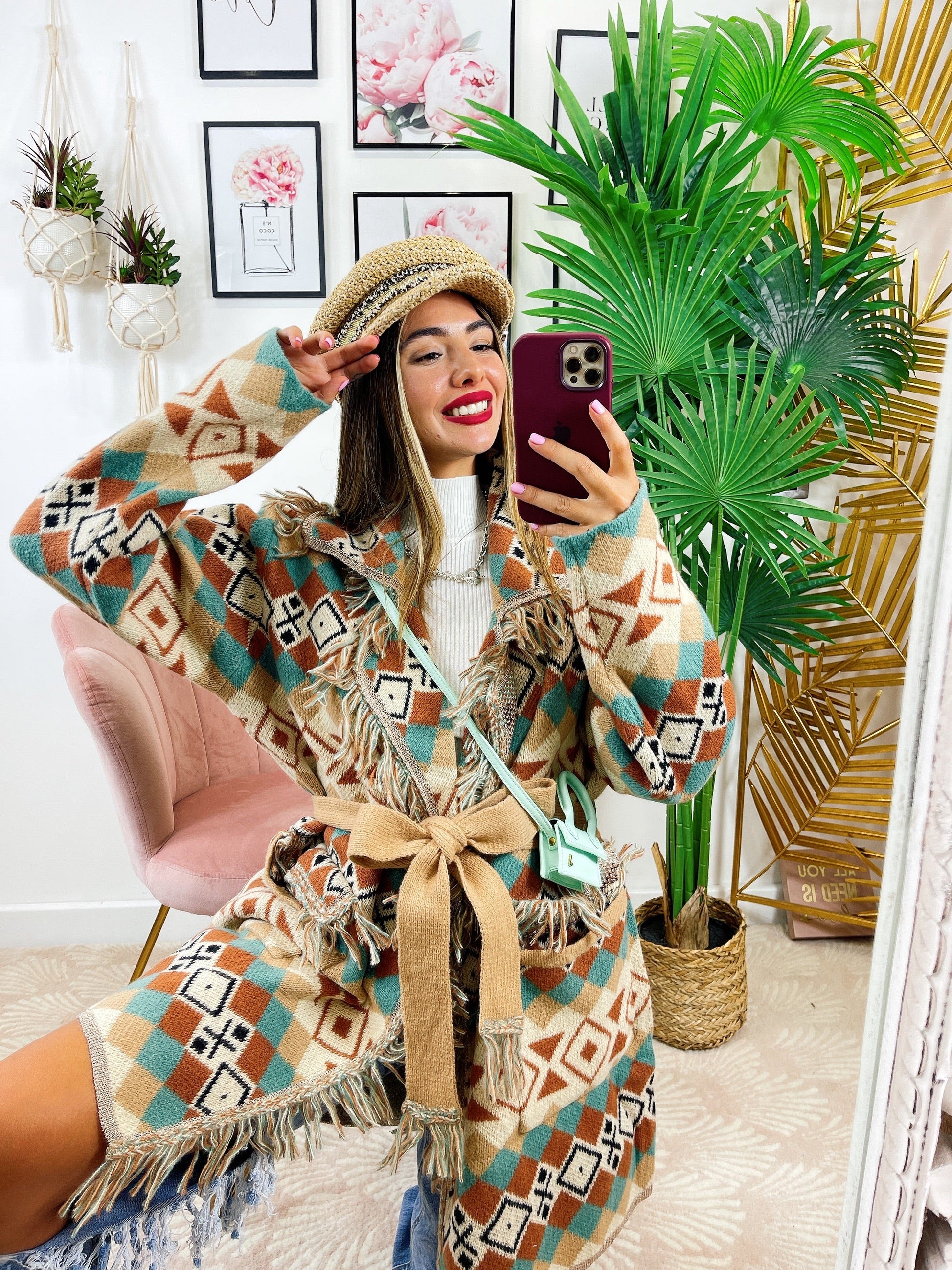 Cardigan lungo con frange colori tenui dettaglio verdeacqua