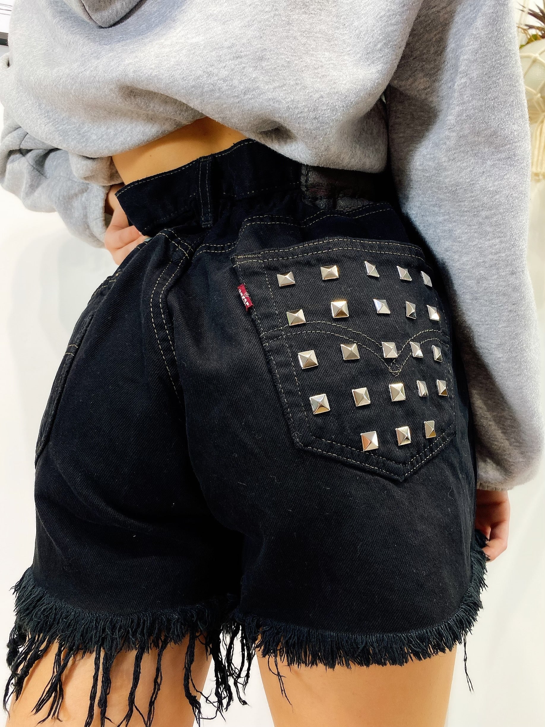 Short Levi’s Vintage con Borchie Nero