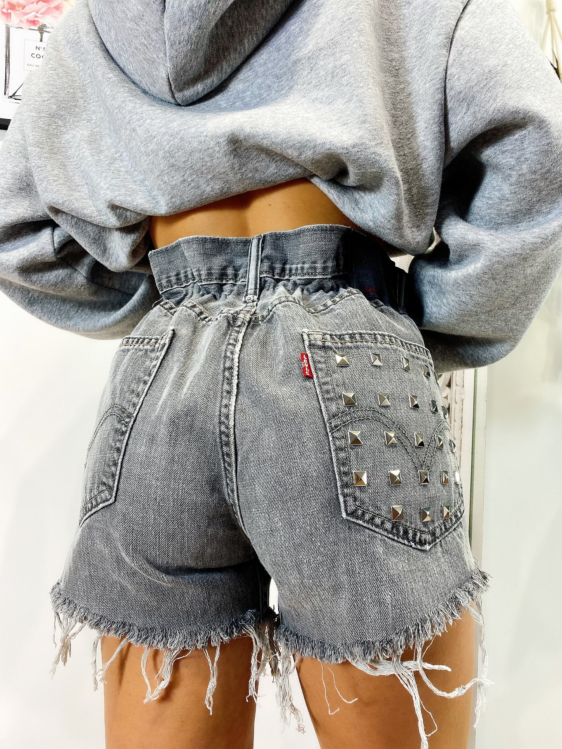 Short Levi’s Vintage con Borchie bagno grigio