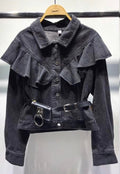Giacca di jeans nero con rouches e marsupio
