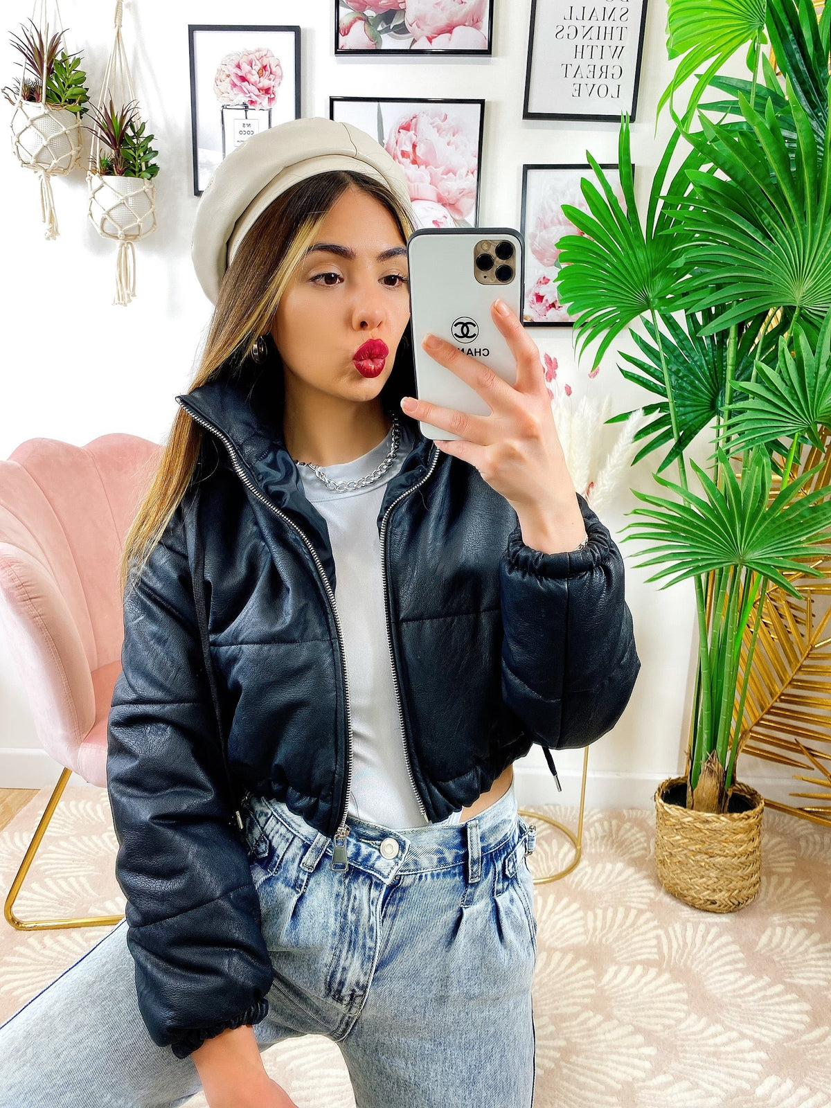 Bomber crop in ecopelle Nero